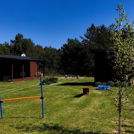 Westfalowachatka Domek Z Jacuzzi Sasino Exteriér fotografie